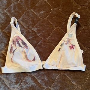 Victoria’s Secret Bra